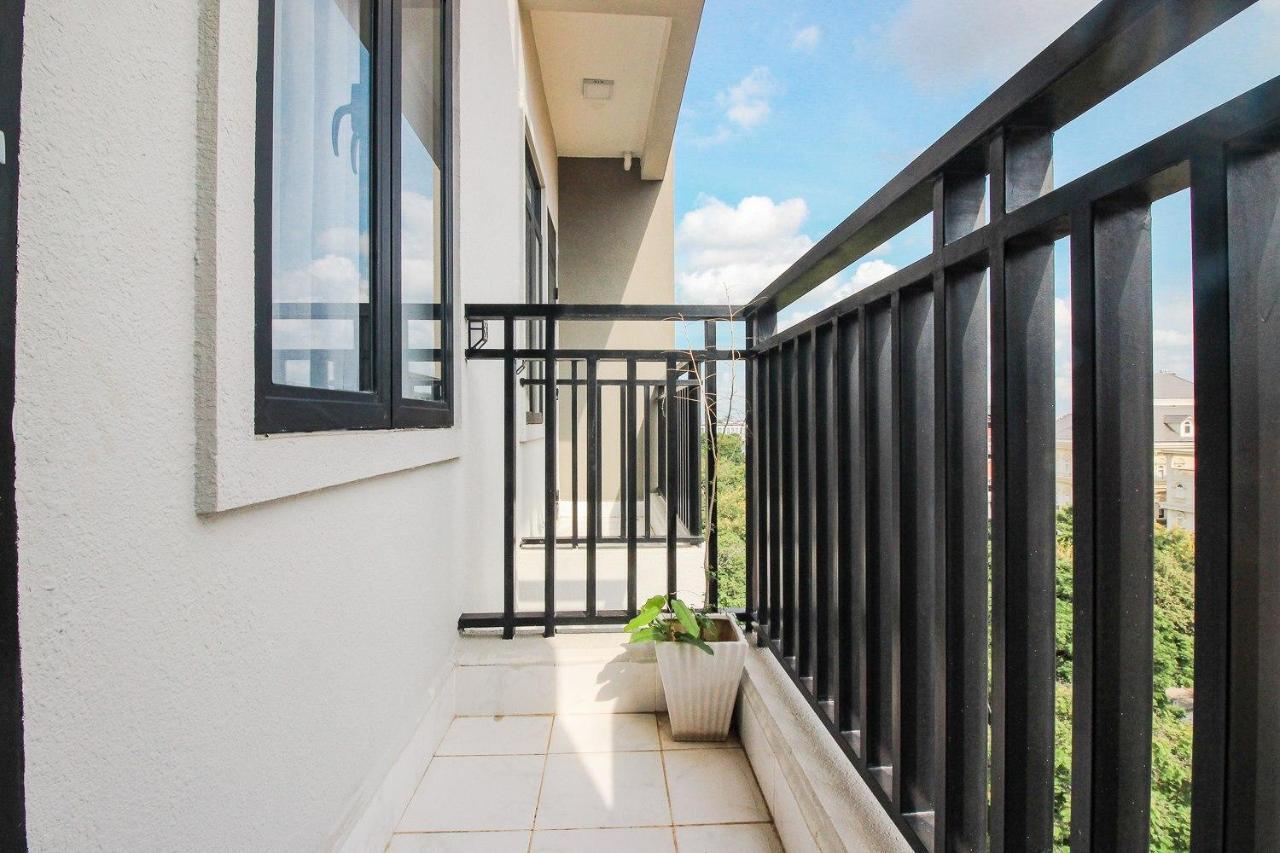 Appartamento di 60 m² con 2 camera Phnom Penh Esterno foto
